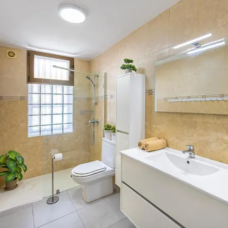 Paseo Suiza Tauro * Mogán