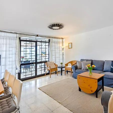 Paseo Suiza Tauro * Mogán